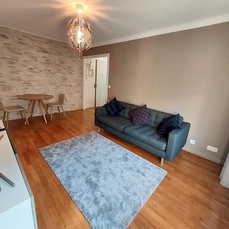 Bel Appartement 2 Pieces, Sortie De Metro Ligne 8 Charenton-le-Pont Exterior photo