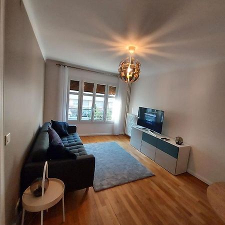 Bel Appartement 2 Pieces, Sortie De Metro Ligne 8 Charenton-le-Pont Exterior photo