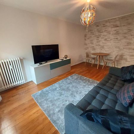 Bel Appartement 2 Pieces, Sortie De Metro Ligne 8 Charenton-le-Pont Exterior photo